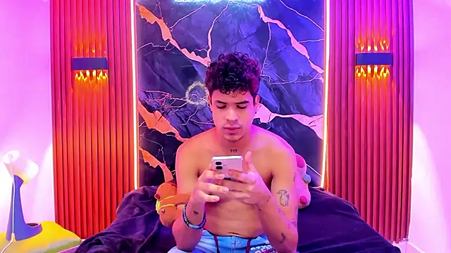 Lucky boys  X online show from 26, 2, 2026