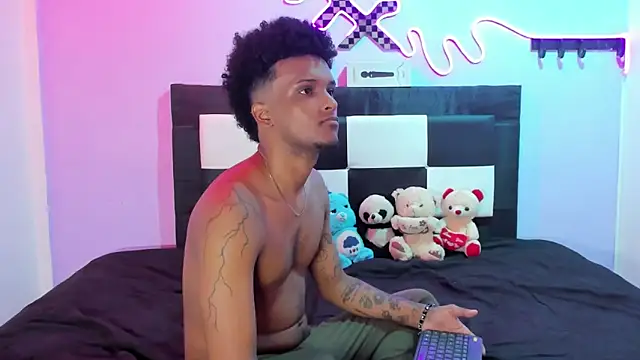 Lucky boys  X online show from 24, 5, 2026