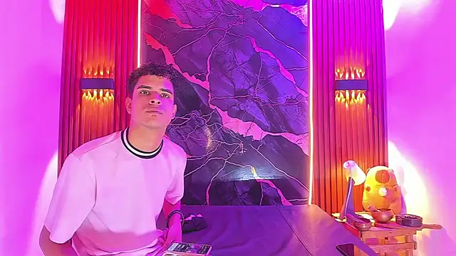 Lucky boys  X online show from 2, 10, 2025