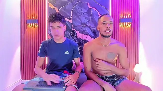 Lucky boys  X online show from 24, 9, 2025