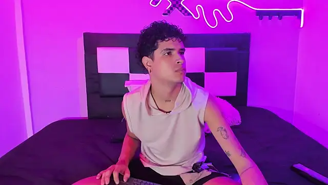 Lucky boys  X online show from 14, 4, 2026