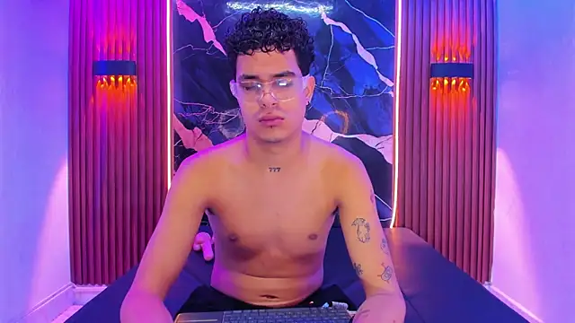 Lucky boys  X online show from 4, 3, 2026