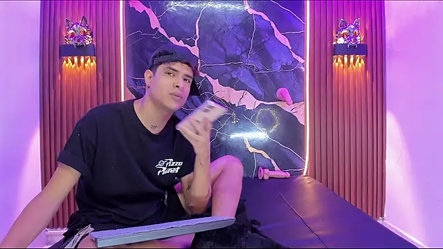 Lucky boys  X online show from 5, 4, 2026