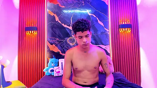 Lucky boys  X online show from 22, 2, 2026