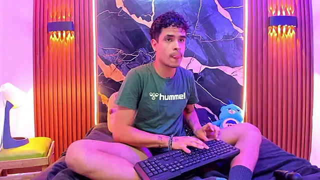 Lucky boys  X online show from 14, 2, 2026