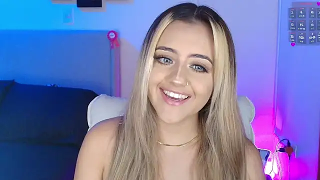 MaryMoon  online show from 5, 10, 2025