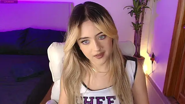 MaryMoon  online show from 31, 10, 2025