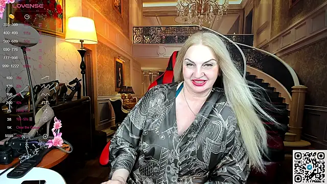 Snapshot of Nina_Devillle chatting on 11, 6, 2026 Nina Devillle online show from 11, 6, 2026