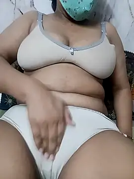 Sexy-Smilly- online show from 11, 9, 2025