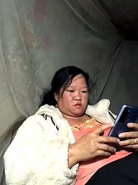 riso-00 online show from 28, 11, 2025