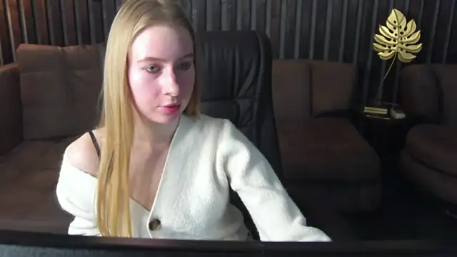 Alina Blonde online show from 24, 3, 2026