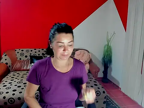 Soffy Skye online show from 9, 10, 2025