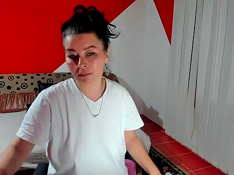 Soffy Skye online show from 9, 11, 2025