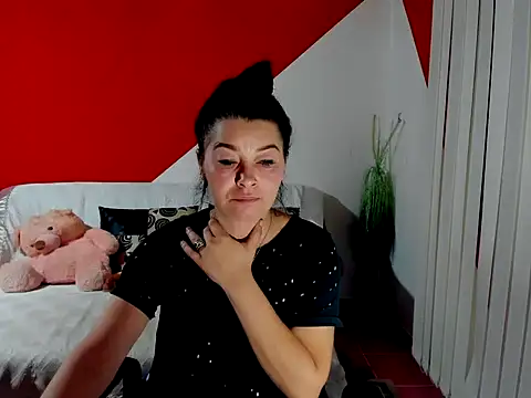 Soffy Skye online show from 29, 9, 2025