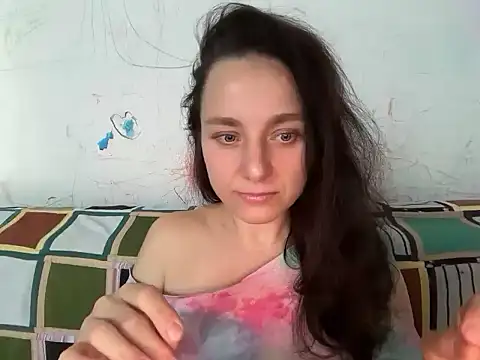 Snapshot of Kalmiraa chatting on 18, 7, 2026 Kalmiraa online show from 18, 7, 2026