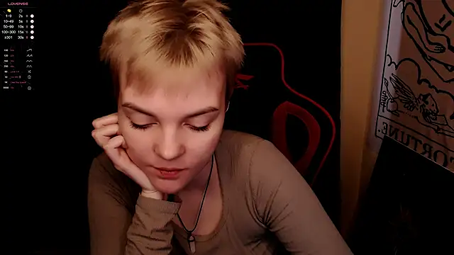 KrisNeal online show from 4, 11, 2025