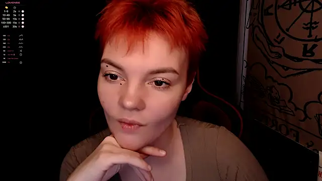 KrisNeal online show from 8, 11, 2025