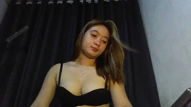 Elysia Fox online show from 16, 5, 2026