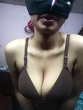 Snapshot of Hotcp6 chatting on 18, 12, 2025 Hotcp6 online show from 18, 12, 2025