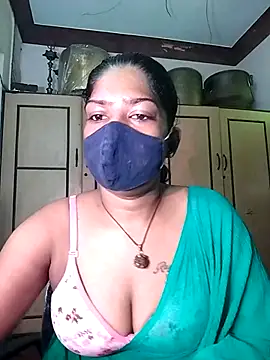 Snapshot of Tamil_Kavitha chatting on 10, 7, 2026 Tamil Kavitha online show from 10, 7, 2026