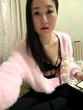 xiuchun100 online show from 15, 10, 2025