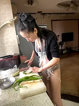 xiuchun100 online show from 30, 9, 2025