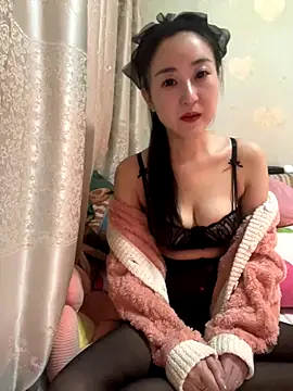 xiuchun100 online show from 1, 11, 2025