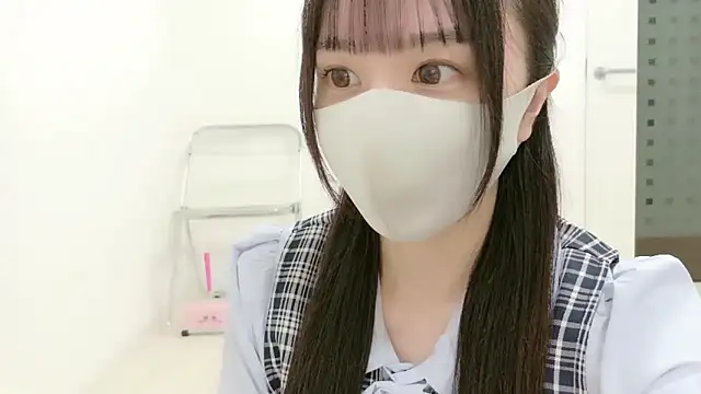  Mia land  online show from 16, 11, 2025