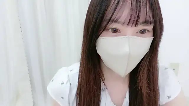  Mia land  online show from 3, 10, 2025