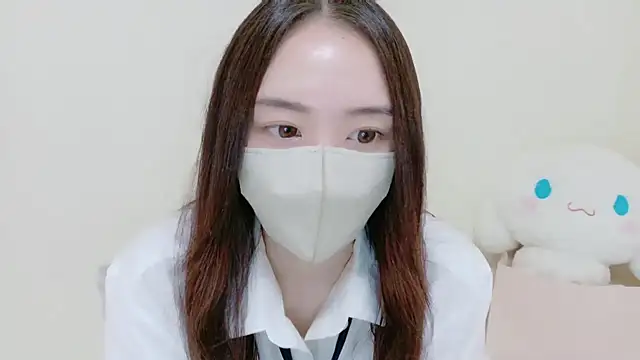  Mia land  online show from 19, 10, 2025