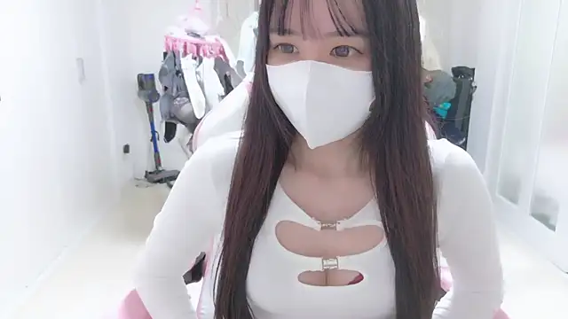  Mia land  online show from 25, 2, 2026