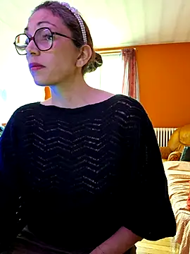 ChouqxxxCoreleone online show from 15, 12, 2025