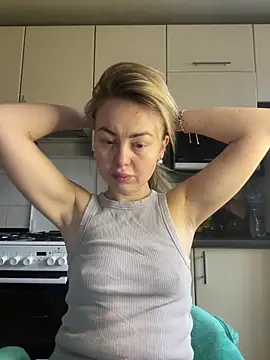 Snapshot of MartaLuna_ chatting on 26, 2, 2026 MartaLuna online show from 26, 2, 2026