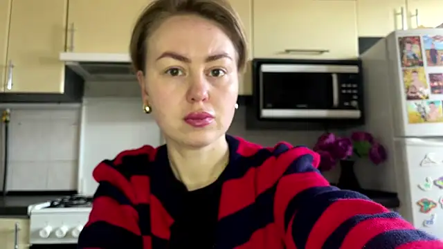 MartaLuna  online show from 5, 3, 2026