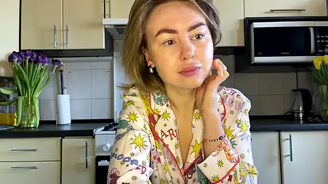 MartaLuna  online show from 10, 3, 2026