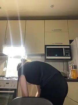 Snapshot of MartaLuna_ chatting on 1, 3, 2026 MartaLuna online show from 1, 3, 2026