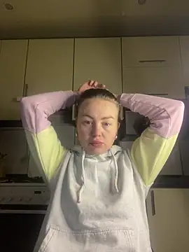 Snapshot of MartaLuna_ chatting on 7, 2, 2026 MartaLuna online show from 7, 2, 2026