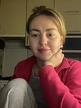 Snapshot of MartaLuna_ chatting on 26, 2, 2026 MartaLuna online show from 26, 2, 2026