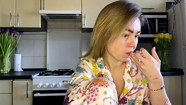 MartaLuna  online show from 12, 3, 2026