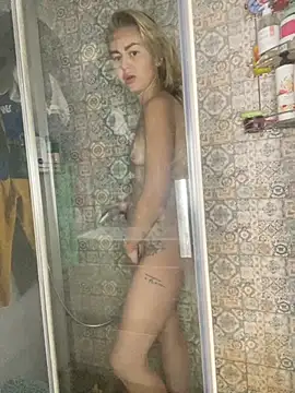 MartaLuna  online show from 5, 10, 2025