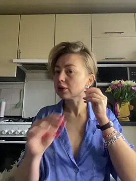 Snapshot of MartaLuna_ chatting on 16, 2, 2026 MartaLuna online show from 16, 2, 2026