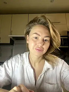 MartaLuna  online show from 16, 11, 2025