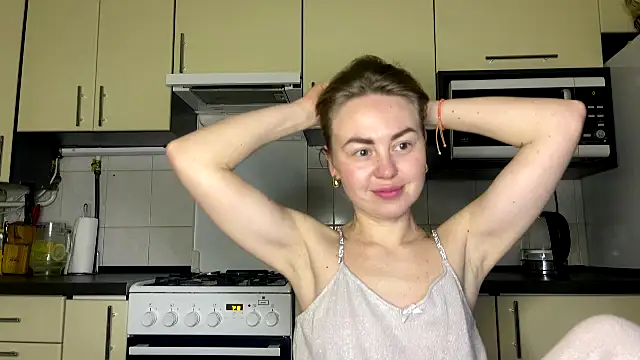 MartaLuna  online show from 16, 3, 2026