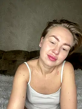 MartaLuna  online show from 16, 10, 2025