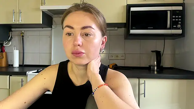 MartaLuna  online show from 25, 3, 2026