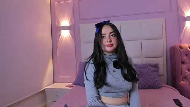 Ashleypetit online show from 23, 7, 2026