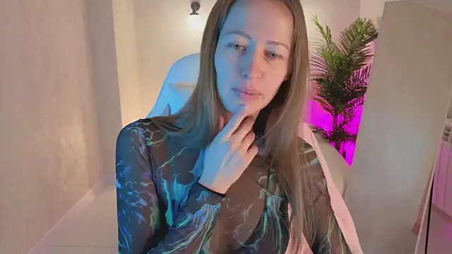 bella li   online show from 29, 11, 2025