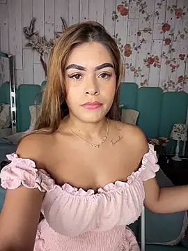 MayaMoanXXX online show from 18, 5, 2026