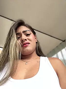 MayaMoanXXX online show from 22, 10, 2025