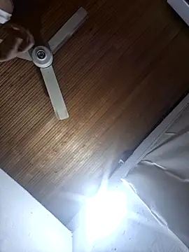 Chloe y Dante online show from 28, 9, 2025